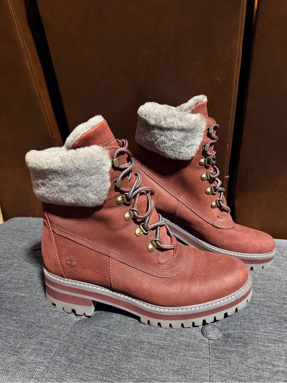 Timberland Courmayeur Valley 6" Waterproof Shearling Boots Rust size 9